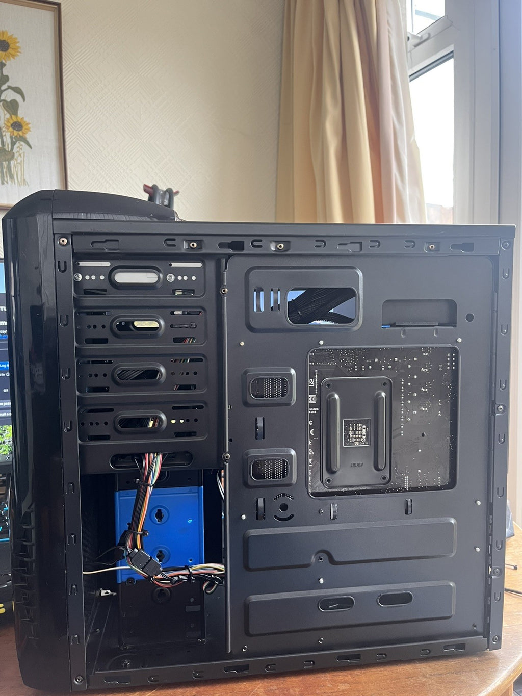 Gaming & Work PC - Ryzen 5 3600 - RX 580 - 16GB RAM DDR4 - 1TB SSD - Win 11 Pro & Office 365